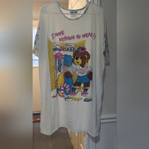 White Women's Graphic Nightshirt - 'I Have Nothing to Wear' Bear Print